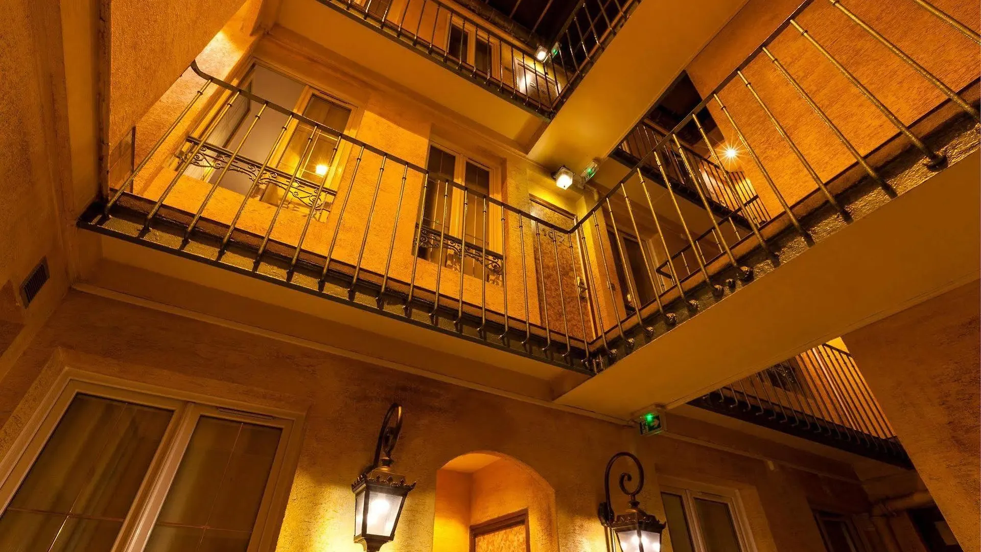 Eiffel Rive Gauche Hotel